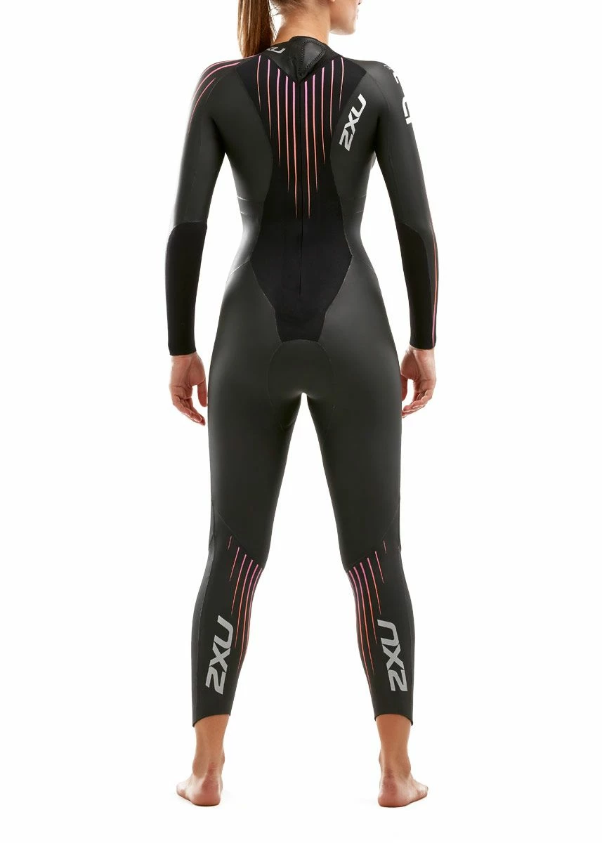 2XU Women's P:1 Propel Wetsuit - Black/Sunset Ombre - Image 2